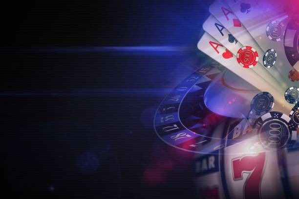 AduQ player reviewing hand and making betting decision on detikslot